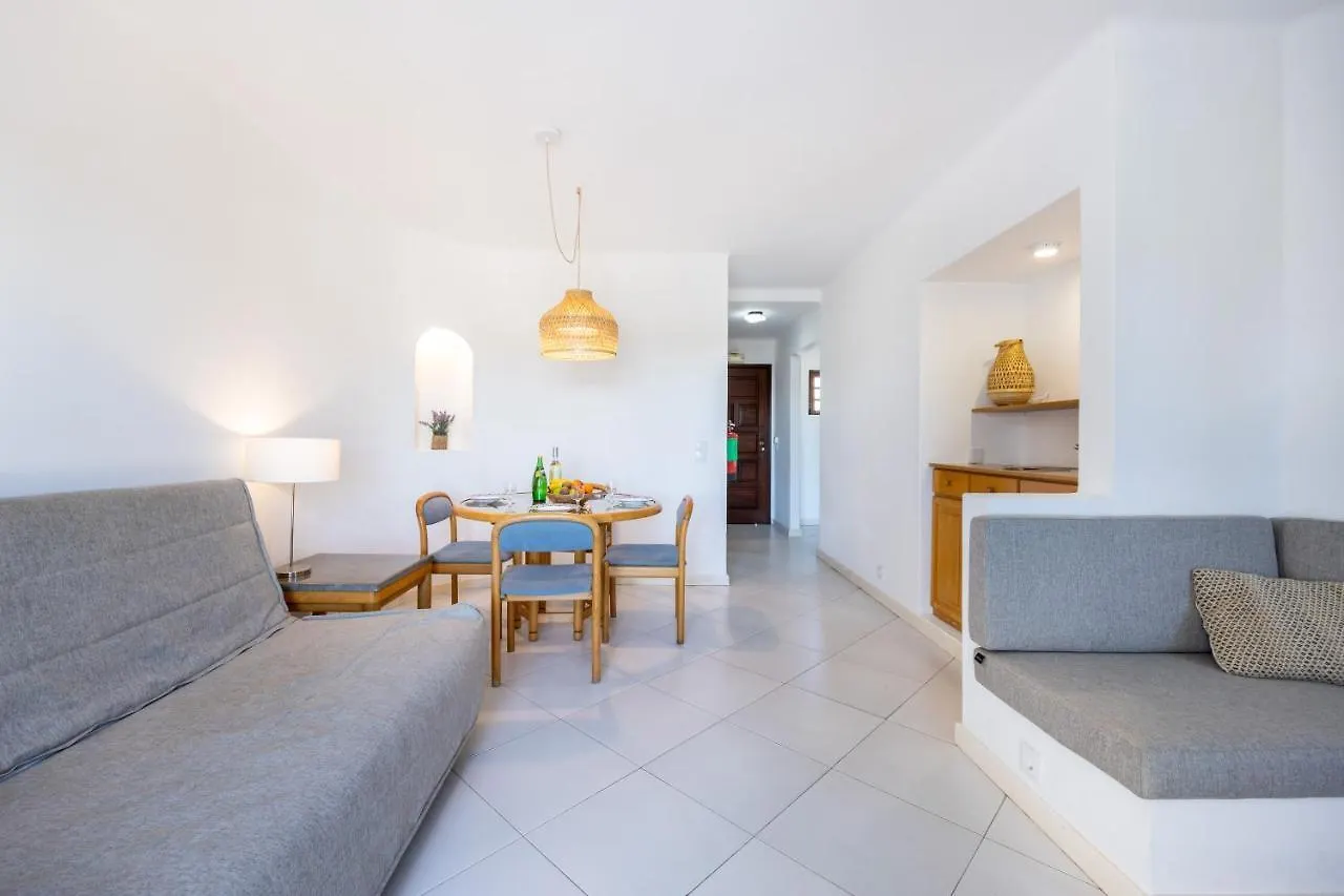 Apartment Modha Albufeira