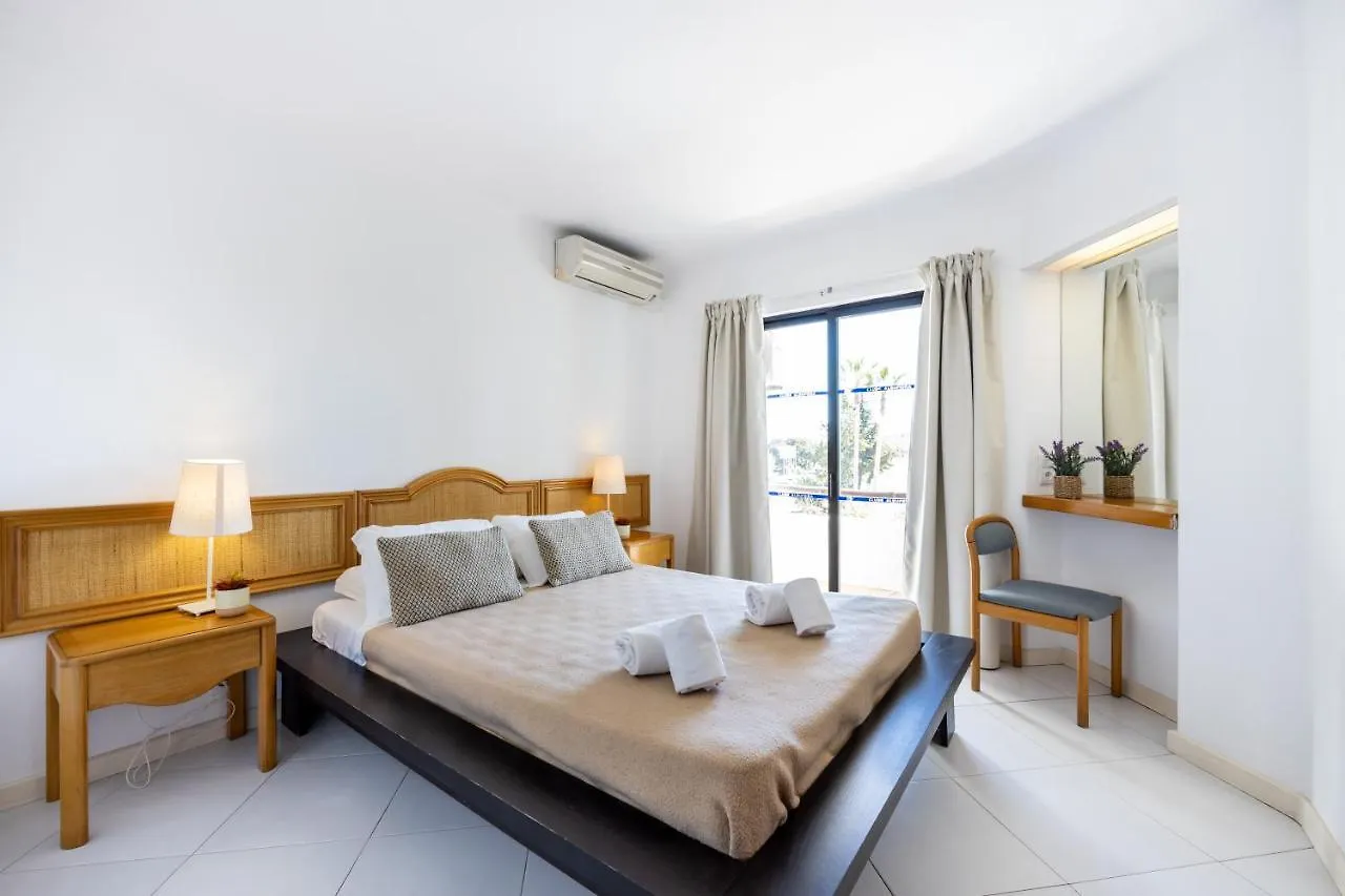 Apartment Modha Albufeira